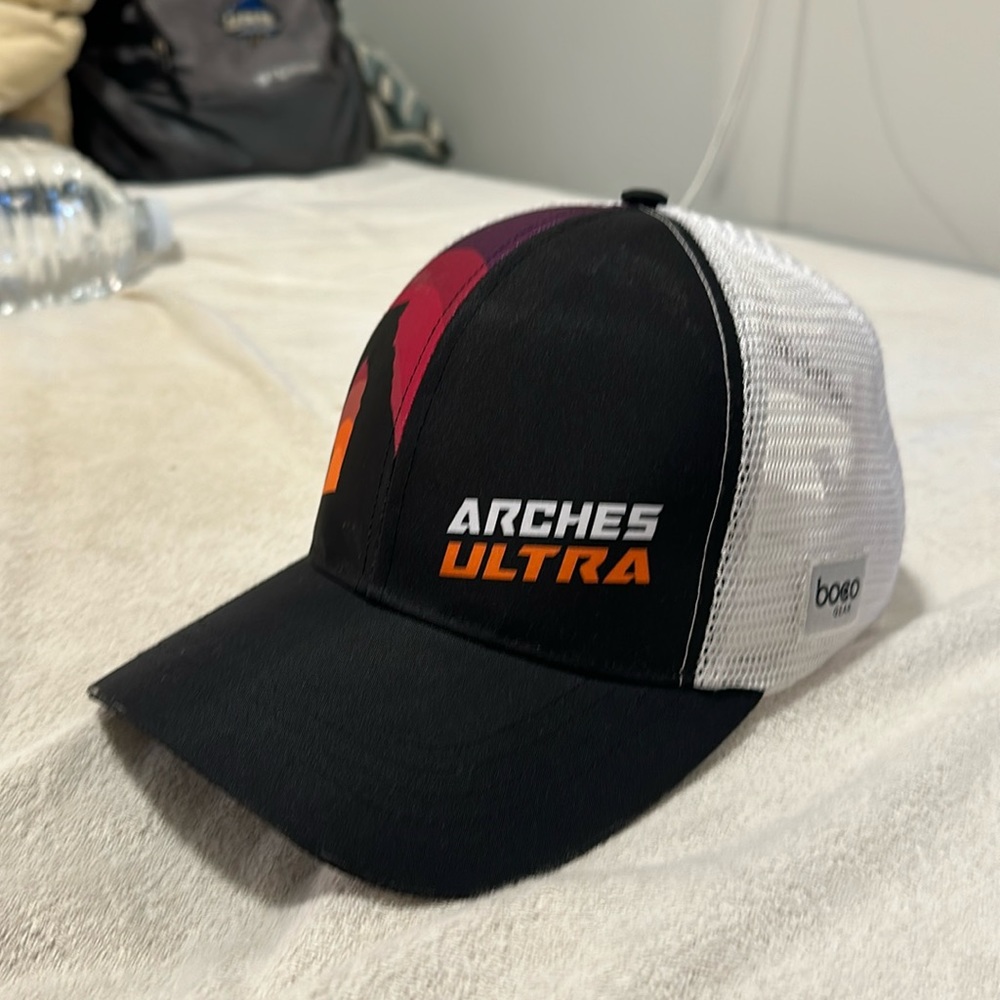 Arches Ultra Boco hat